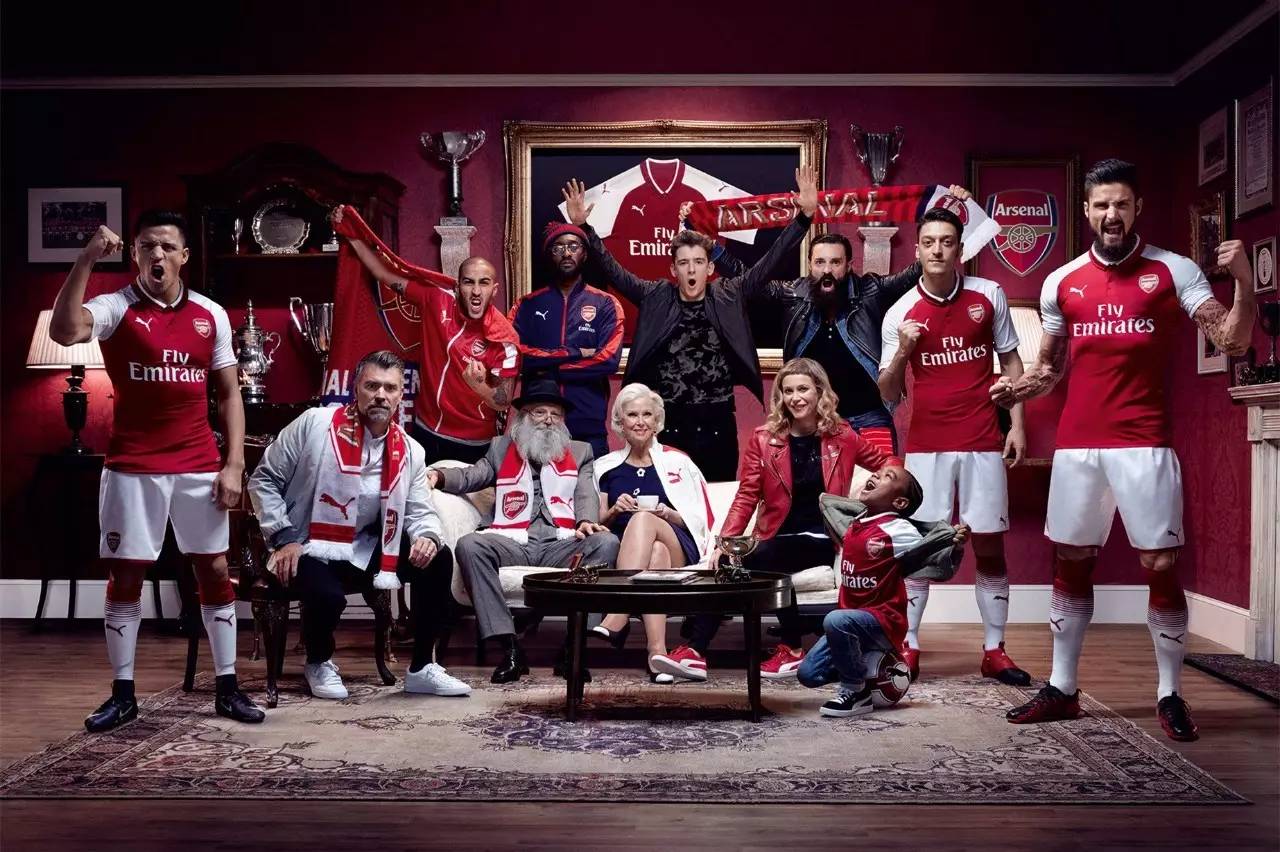 更是