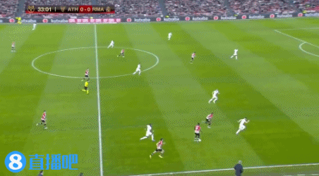 拉斯维加斯见！魔术&尼克斯率先晋级会师半决赛（魔术与尼克斯率先晋级，半决赛拉斯维加斯相会）