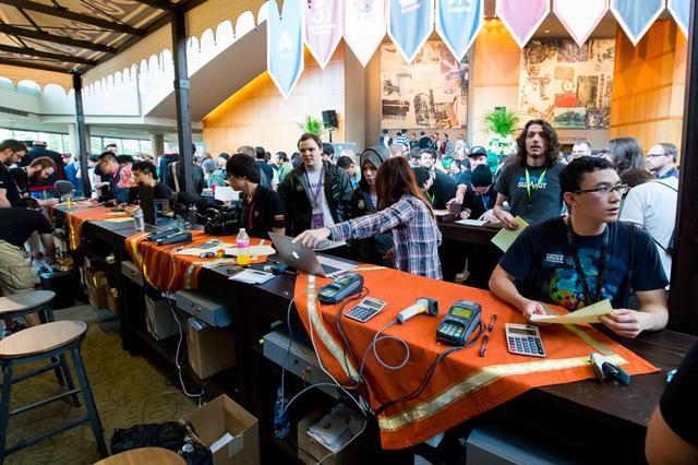 越南媒体爆RNG猛料：打算将LOL战队卖出