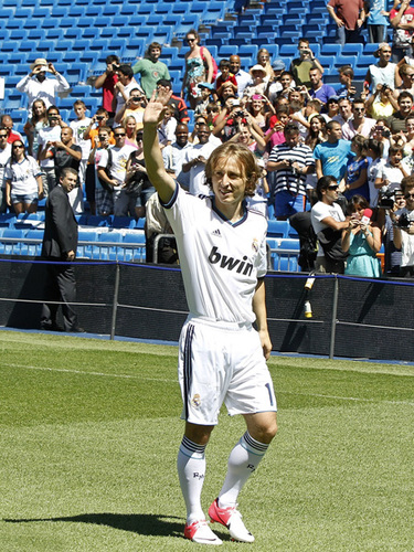 世界杯官方分档：所有附加赛球队分入第四档，12月6日1点抽签（世界杯官方分档出炉：附加赛球队均列第四档，抽签将于12月6日1点进行）