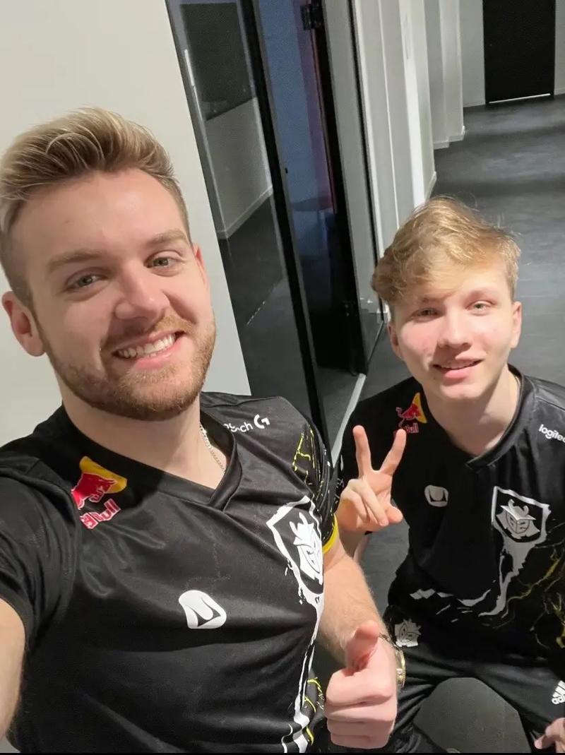 LNG教练：第三把我没有BP好，今天失利原因挺多